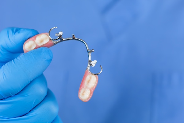 Tips For Getting Used To Your Partial Dentures